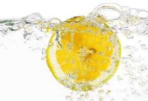 лимон,вода,пузырьки