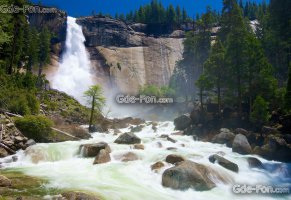 yosemite national park,nevada falls,california usa